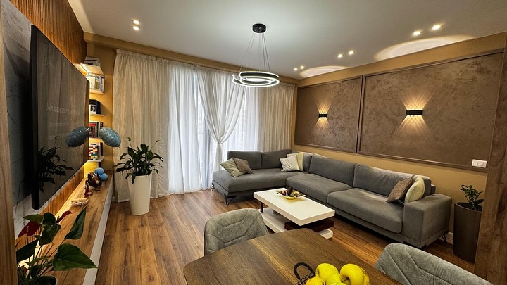 Tirane, shitet apartament 2+1 , 106 m² 215.000 € (Fusha e Aviacionit)