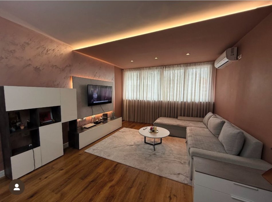 Tirane, shitet apartament 3+1 Kati 9, 122 m² 248.000 € (Arlis Square 21)