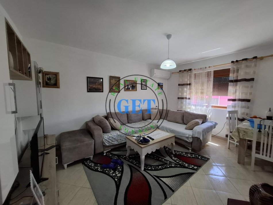 Durres, shitet apartament 2+1+Ballkon Kati 5, 80 m² 85.000 € (Shitet, Apartament 2+1, Tek Parku Vala, Durres.)