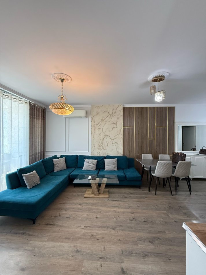 Tirane, jepet me qera apartament 2+1 Kati 6, 95 m² 700 € (Fiori Di Bosco)