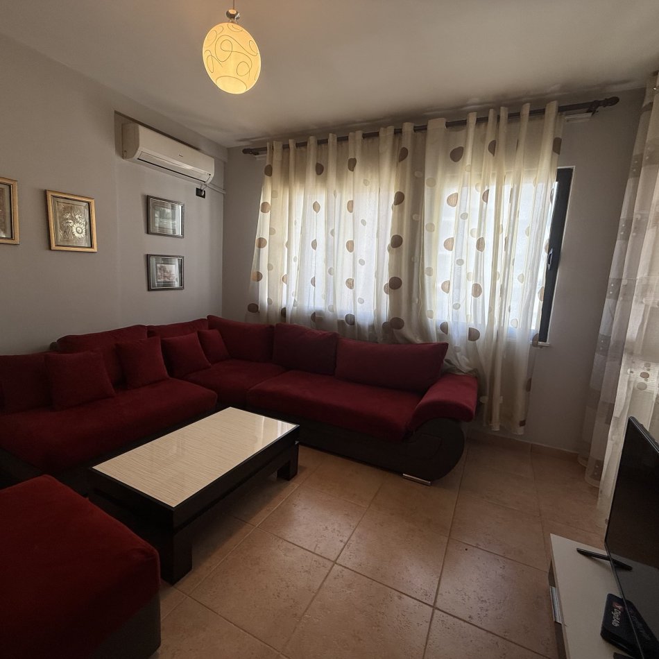 Tirane, shitet apartament 1+1 Kati 5, 66 m² 96.000 € (Astir)