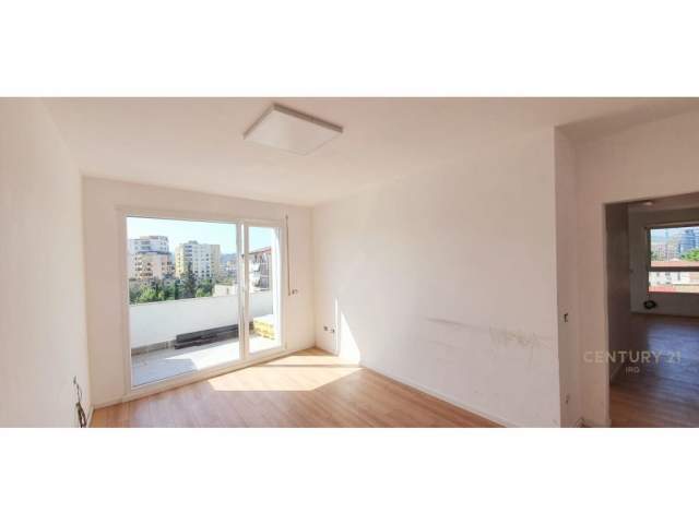 Tirane, shitet 2+1+A+BLK Kati 6, 195.000 Euro