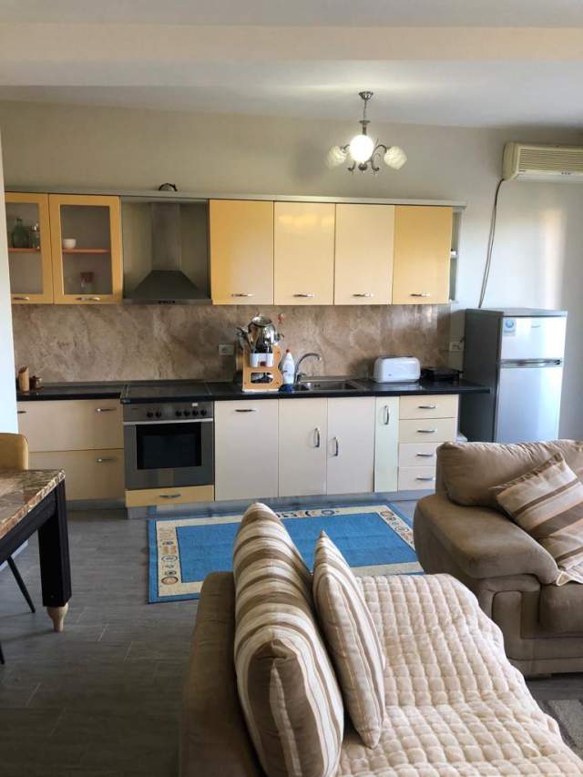 Tirane, shitet apartament Kati 4, 113 m² 1.400 Euro/m2 (Tirane)