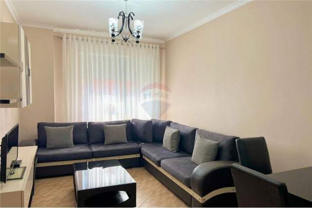 Tirane, jepet me qera apartament 2+1 Kati 2, 85 m² 430 Euro (Rruga Muhamet Deliu)
