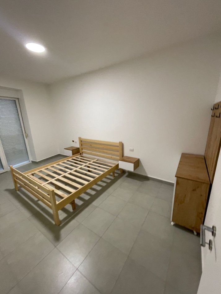 Shengjin, shitet apartament 1+1+Ballkon , 58 m² 90.000 € 