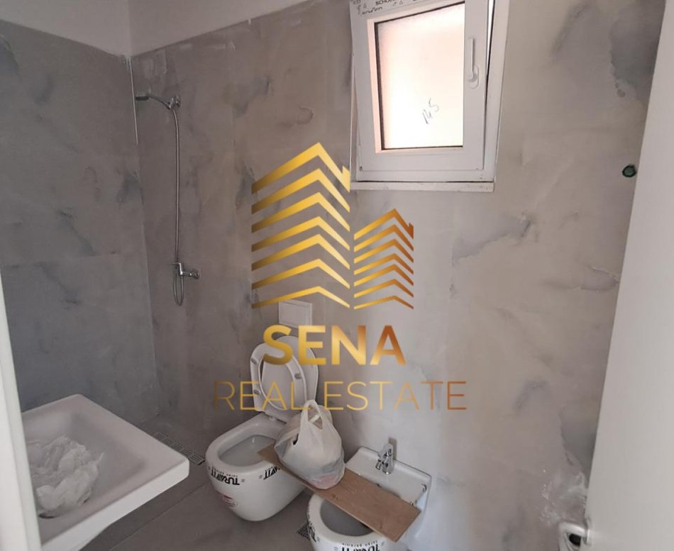Tirane, jepet me qera apartament 1+1 Kati 2, 67 m² 350 € (Rruga e Don Bosko)