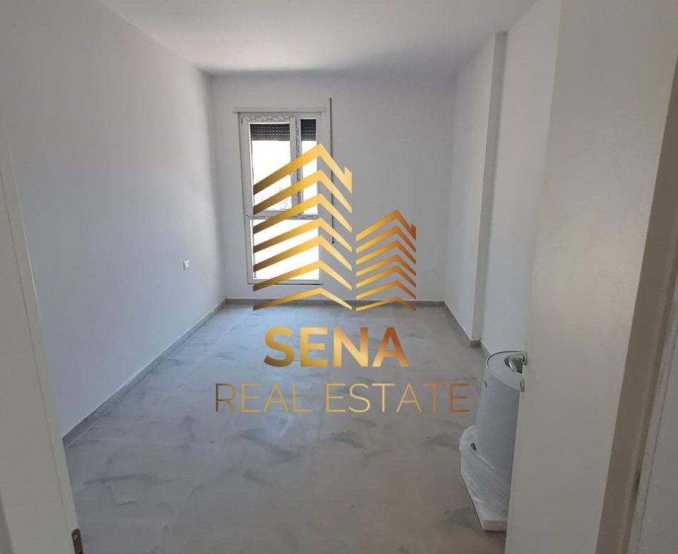 Tirane, jepet me qera apartament 2+1 Kati 2, 80 m² 350 € (Rruga Muhamed Deliu)