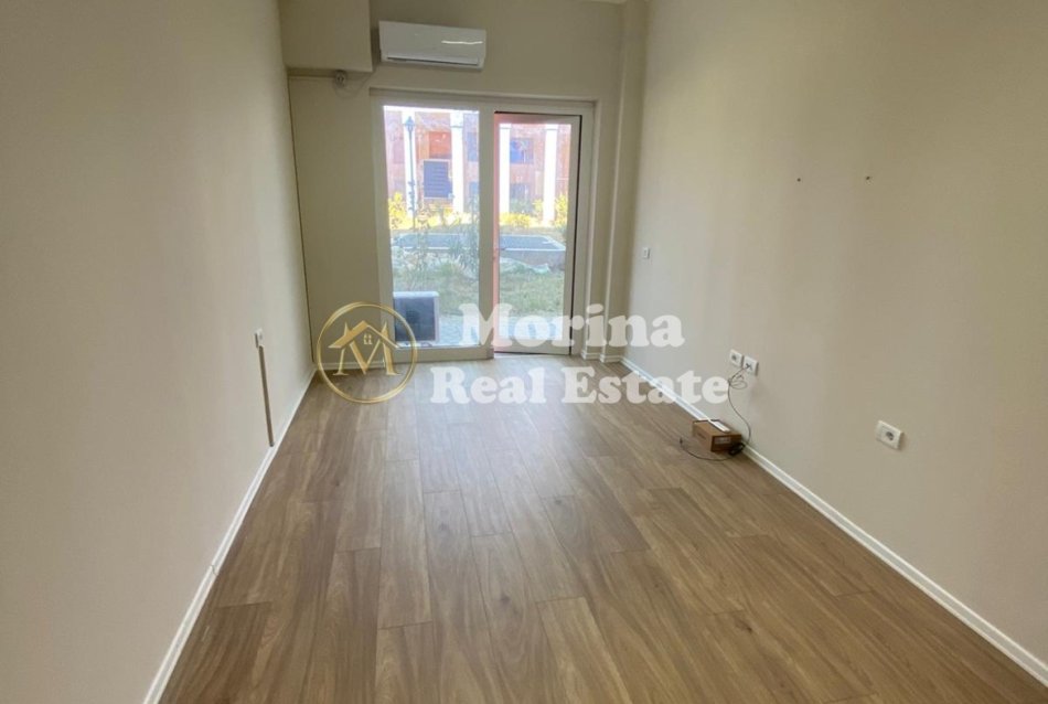 Tirane, jepet me qera dyqan Kati 0, 29 m² 290 € (Kompleksi Mangalem 21)