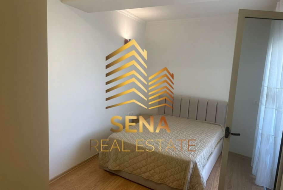 Tirane, jepet me qera apartament 3+1+Ballkon Kati 9, 166 m² 1.100 € (Rruga e Dibres)