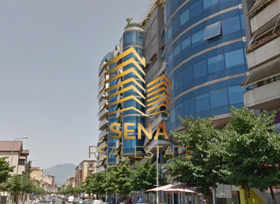 Tirane, jepet me qera apartament 1+1 Kati 4, 60 m² 400 € (Rruga e Dibres)