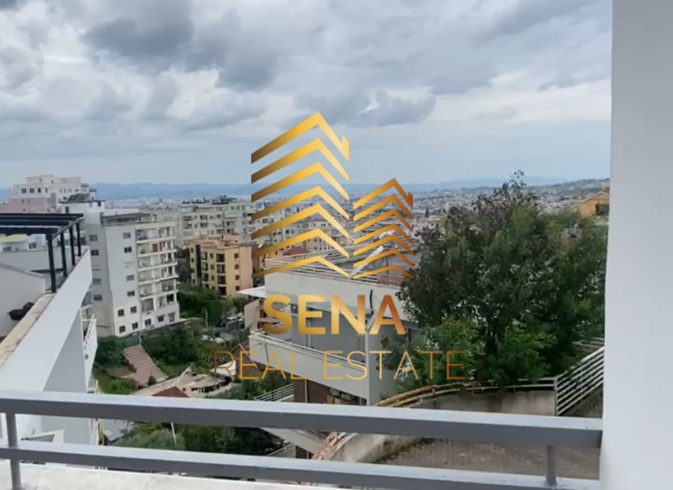 Tirane, shitet apartament 2+1+Ballkon Kati 2, 83 m² 96.000 € (– Rruga Sotir Caci, rruga e Dajtit, prane Restorant Qesaraka)