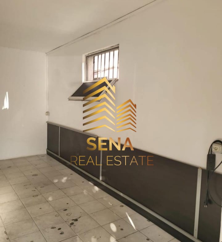 Tirane, jepet me qera ambjent biznesi Kati 0, 30 m² 62.000 € (Rruga Asim Vokshi)