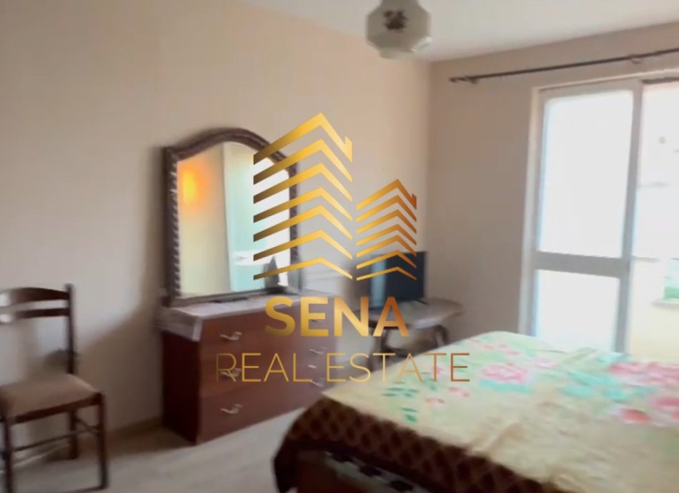 Tirane, shitet apartament 2+1+Ballkon Kati 3, 76 m² 115.000 € (Rruha Mine Peza)