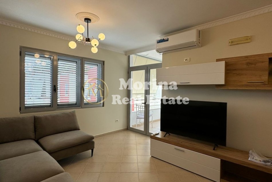 Tirane, jepet me qera apartament 3+1 Kati 5, 130 m² 550 € (Fresku/Restorant Fresku)
