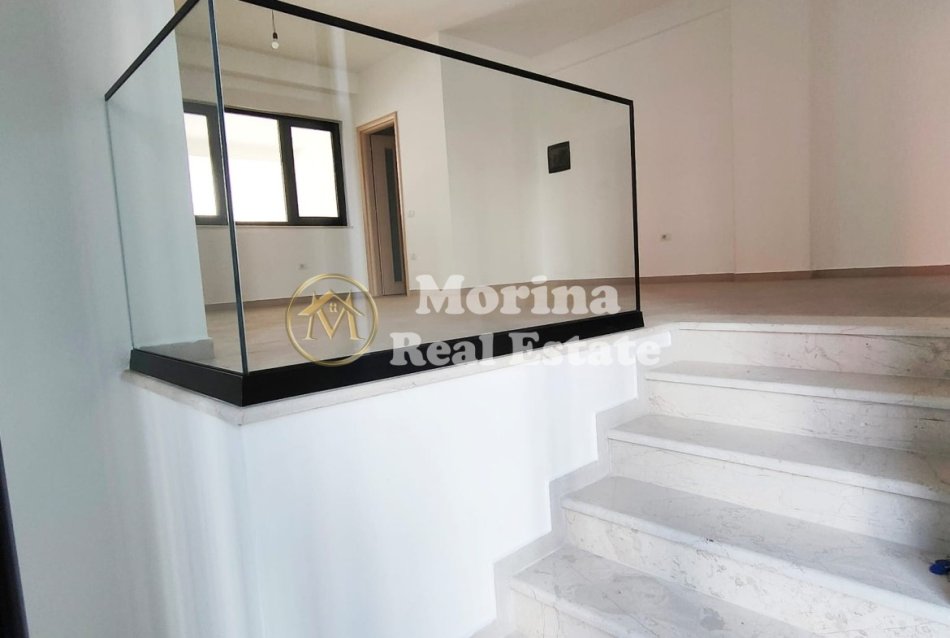 Tirane, jepet me qera zyre Kati 0, 45 m² 350 € (Green City/Fusha Aviacionit)
