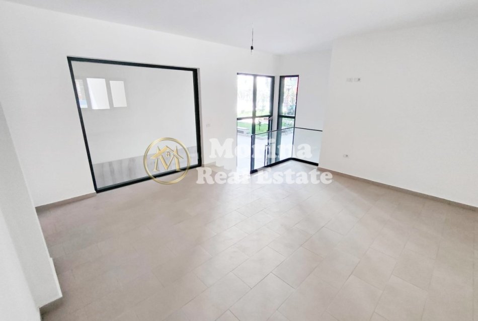 Tirane, jepet me qera zyre Kati 0, 45 m² 350 € (Green City/Fusha Aviacionit)