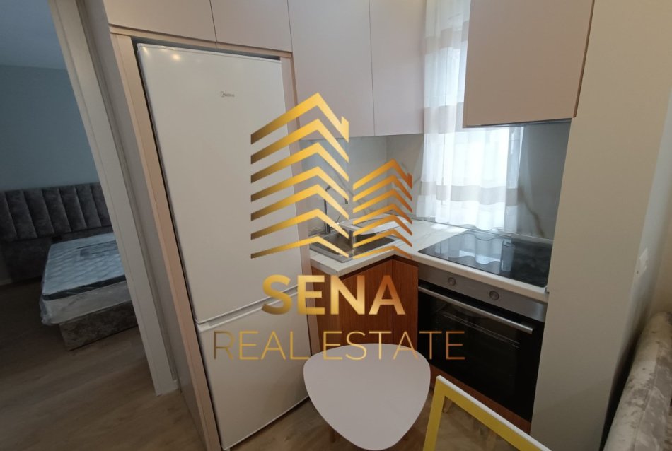 Tirane, jepet me qera apartament 1+1 Kati 4, 55 m² 500 € (Rruga Mylym Shyri)