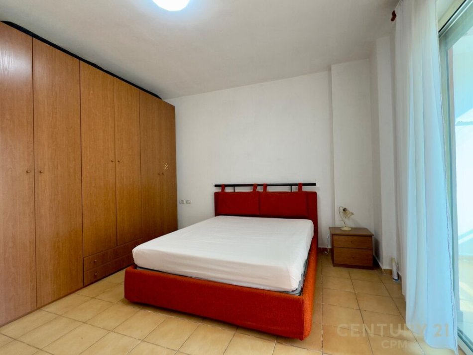 Tirane, jepet me qera apartament 2+1 Kati 7, 115 m² 550 € ( Rruga &quot;Hoxha Tahsim&quot;, Tirana, Albania)