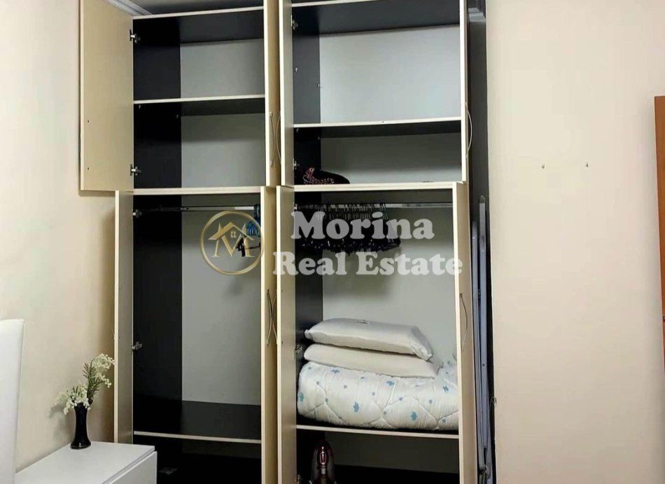 Tirane, jepet me qera apartament 2+1 Kati 3, 100 m² 400 € (Fresk)