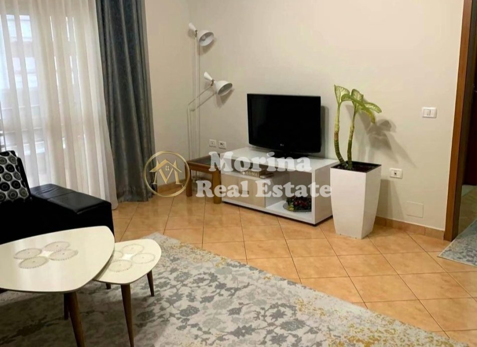 Tirane, jepet me qera apartament 2+1 Kati 3, 100 m² 400 € (Fresk)