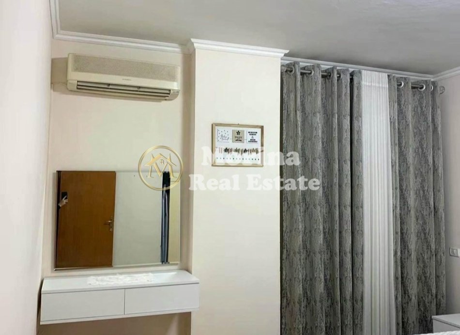 Tirane, jepet me qera apartament 2+1 Kati 3, 100 m² 400 € (Fresk)