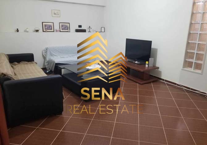 Tirane, shitet apartament 2+1+Ballkon Kati 5, 100 m² 101.000 € (Rruga Muhamed Deliu)