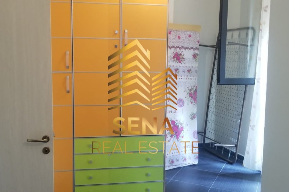 Tirane, shitet apartament 2+1 Kati 2, 116 m² 161.300 € (Rruga Peti)