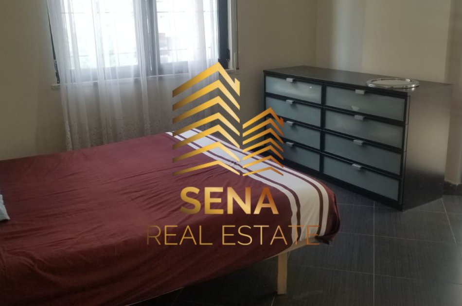 Tirane, shitet apartament 2+1 Kati 2, 116 m² 161.300 € (Rruga Peti)