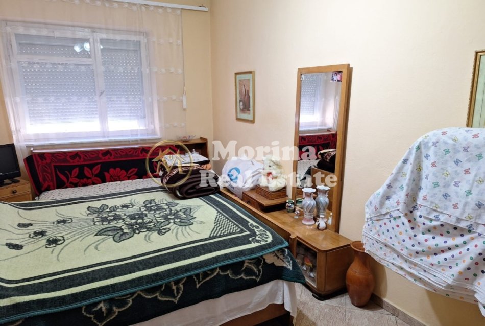 Tirane, jepet me qera apartament 2+1 Kati 4, 83 m² 450 € (Shkolla Marlin Barleti)