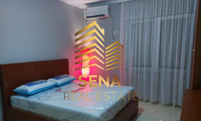 Tirane, jepet me qera apartament 1+1+Ballkon Kati 1, 70 m² 480 € (Rruga Ali Demi)