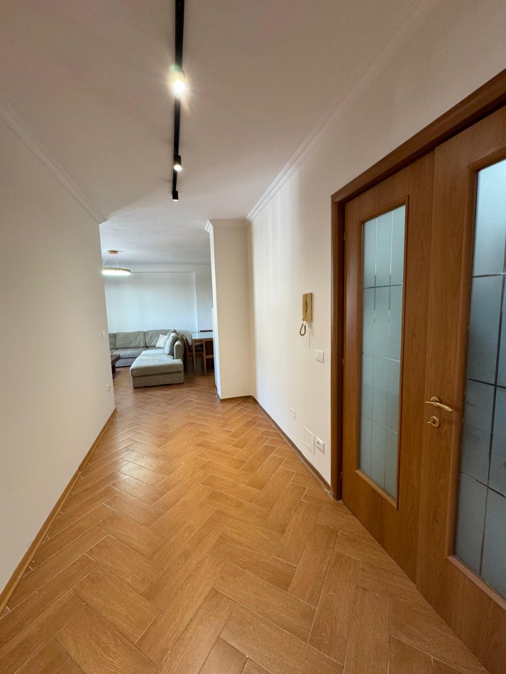 Shqiperi, shitet apartament 2+1+Ballkon Kati 7, 106 m² 168.000 € (Aleksander Moisiu Kinostudio)