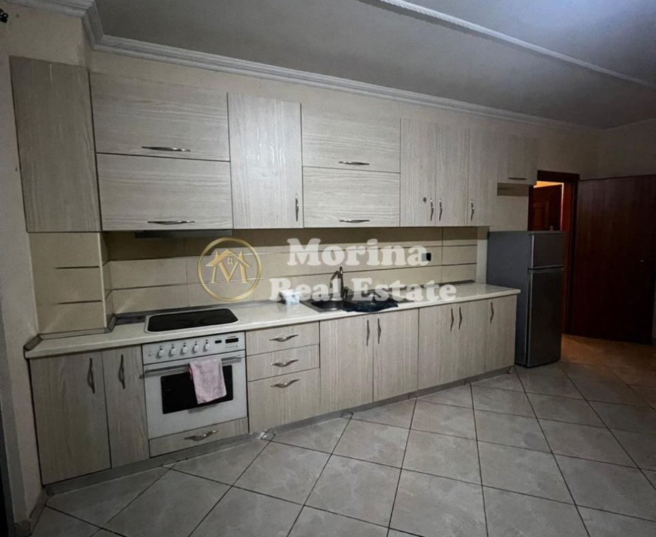 Tirane, jepet me qera apartament 2+1 Kati 2, 103 m² 450 € (Astir)