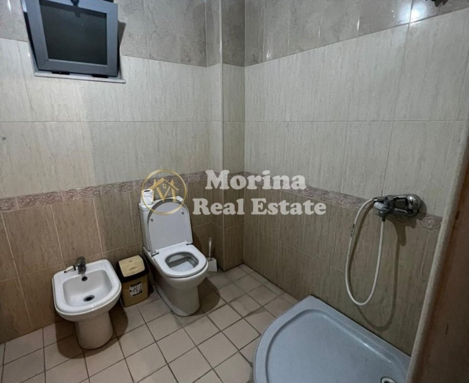 Tirane, jepet me qera apartament 2+1 Kati 2, 103 m² 450 € (Astir)