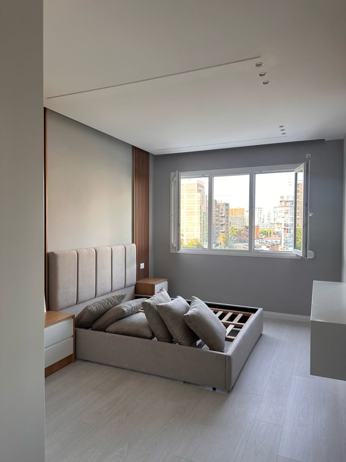 Tirane, jepet me qera apartament 1+1+Aneks+Ballkon Kati 3, 70 m² 600 € (Post parkimi I perfshir,River Residence)