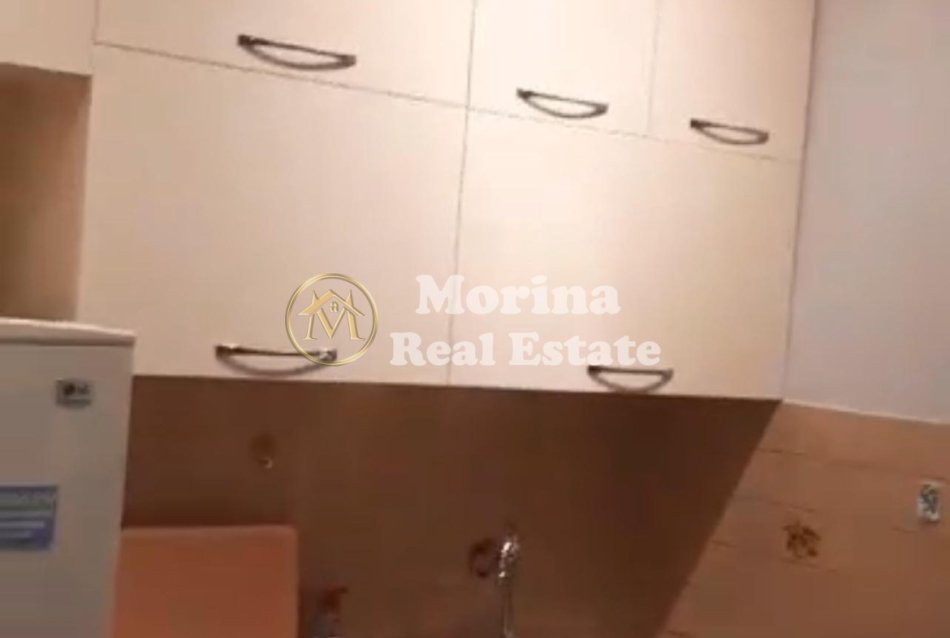 Tirane, jepet me qera apartament 2+1 Kati 2, 73 m² 550 € (Vasil Shanto)