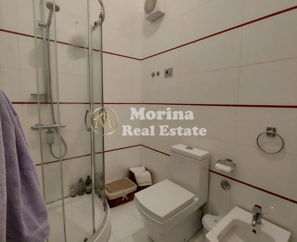 Tirane, shitet apartament 2+1 Kati 6, 145 m² 180.000 € (Fresku-Rruga Teleferikut)
