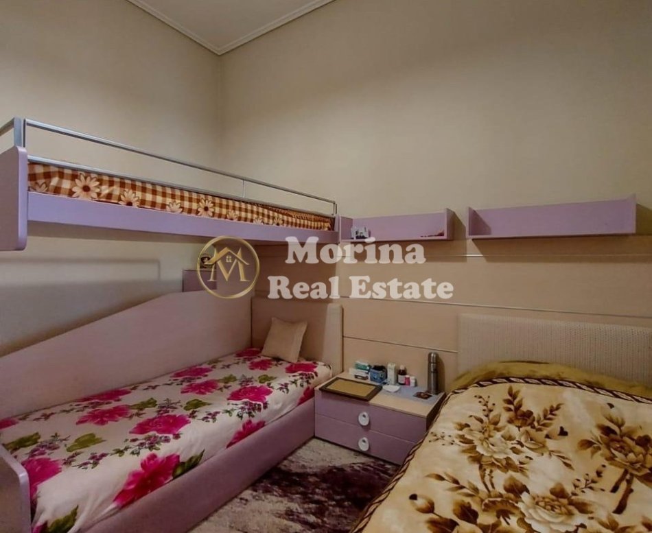 Tirane, shitet apartament 2+1 Kati 6, 145 m² 180.000 € (Fresku-Rruga Teleferikut)