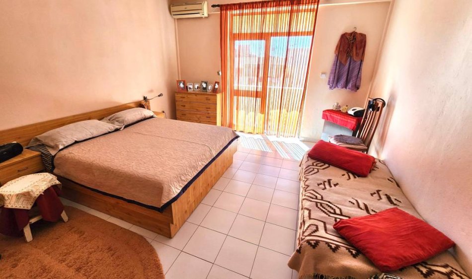 Shitet: 3+1+2wc & 2 Ballkone 📍Xhamllik - te Mon Cherie || Mundesi Ndarje ne 2 Ap 🔥1000 €/m2🔥