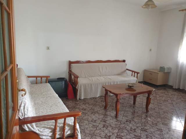 Tirane, jepet me qera apartament 1+1+A+BLK Kati 4, 63 m² 30.000 Leke (bulevardi Bajram Curri)