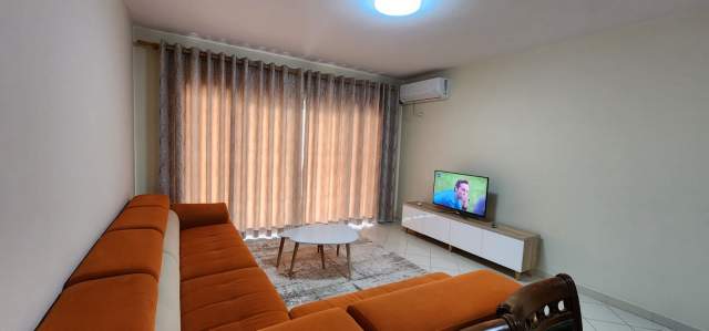 Tirane, jepet me qera apartament 2+1+BLK Kati 4, 110 m² 550 Euro (prane Eco Market)
