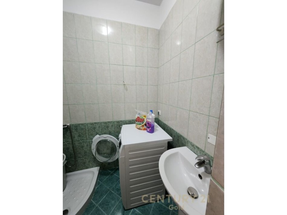 Tirane, shitet 2+1 Kati 3, 112 m² 135.000 € (Fresku Tirana Albania)