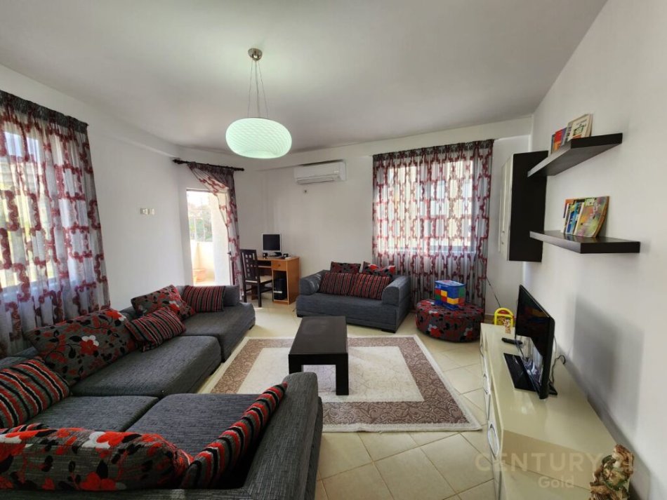 Tirane, shitet 2+1 Kati 3, 112 m² 135.000 € (Fresku Tirana Albania)