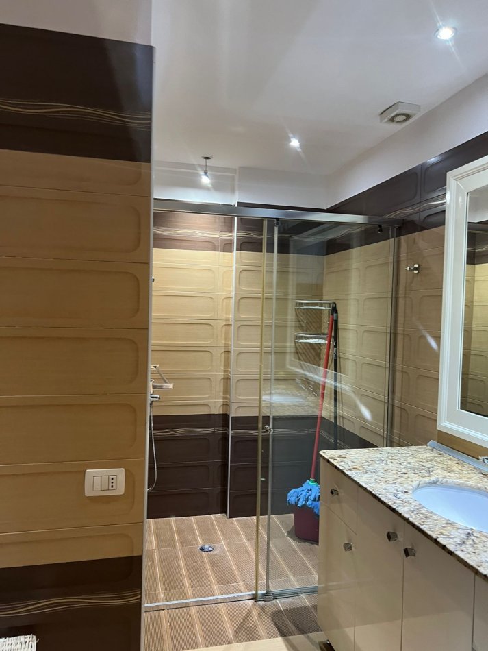 Tirane, shitet apartament 2+1 Kati 2, 90 m² 195,000 € (21 Dhjetori)