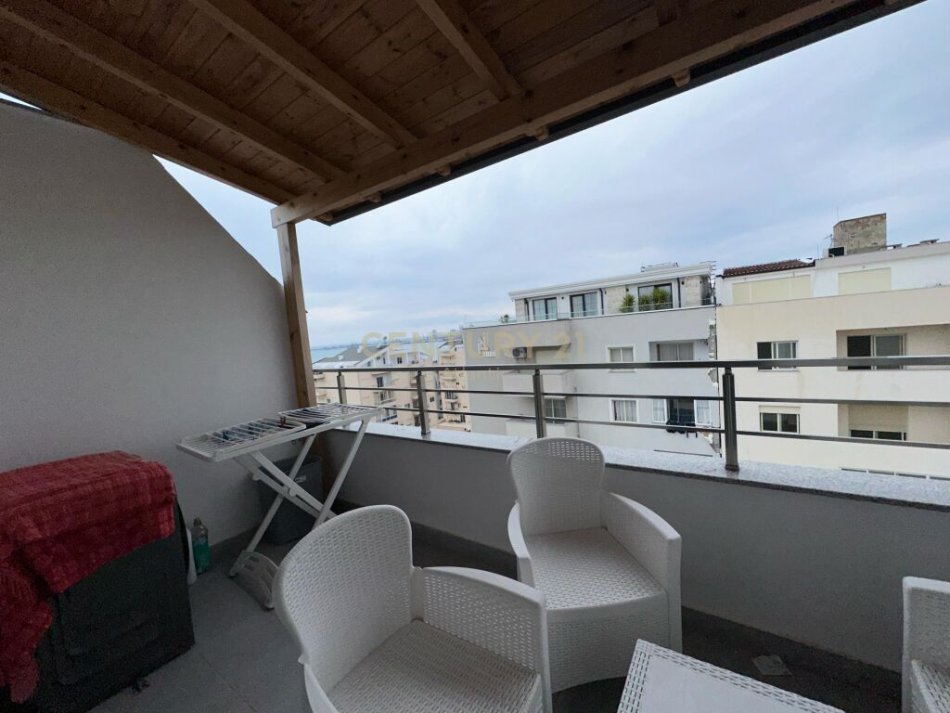 Durres, shitet apartament 1+1 Kati 9, 75 m² 130.000 € 