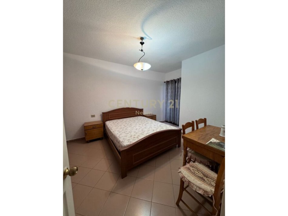 Tirane, jepet me qera apartament 2+1 Kati 7, 102 m² 650 € (rruga e kosovarve)