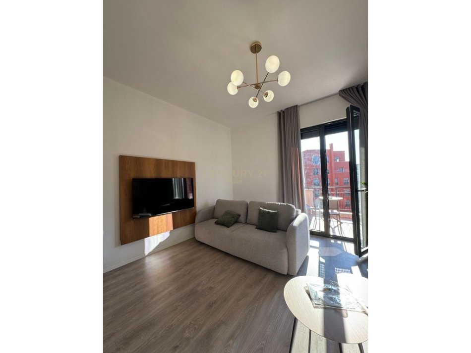 Tirane, jepet me qera apartament 1+1 Kati 5, 75 m² 1.100 € (Deliorgji)