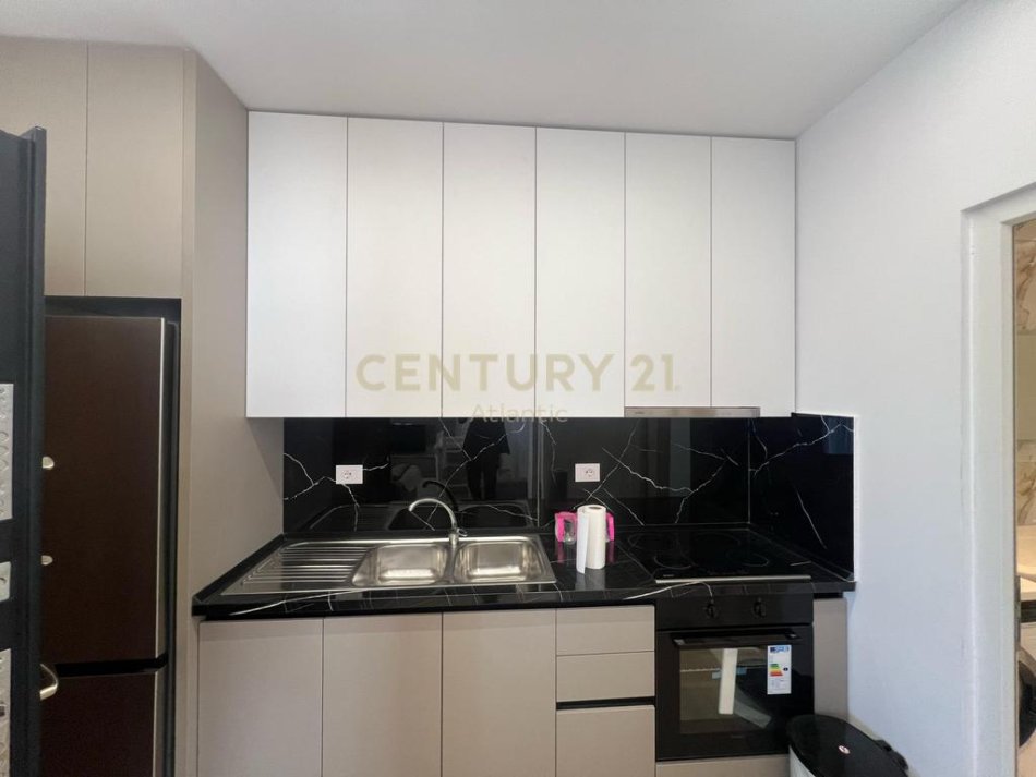 Shqiperi, jepet me qera apartament 2+1 Kati 2, 75 m² 350 € (ISH- KENETE, NE DURRES)