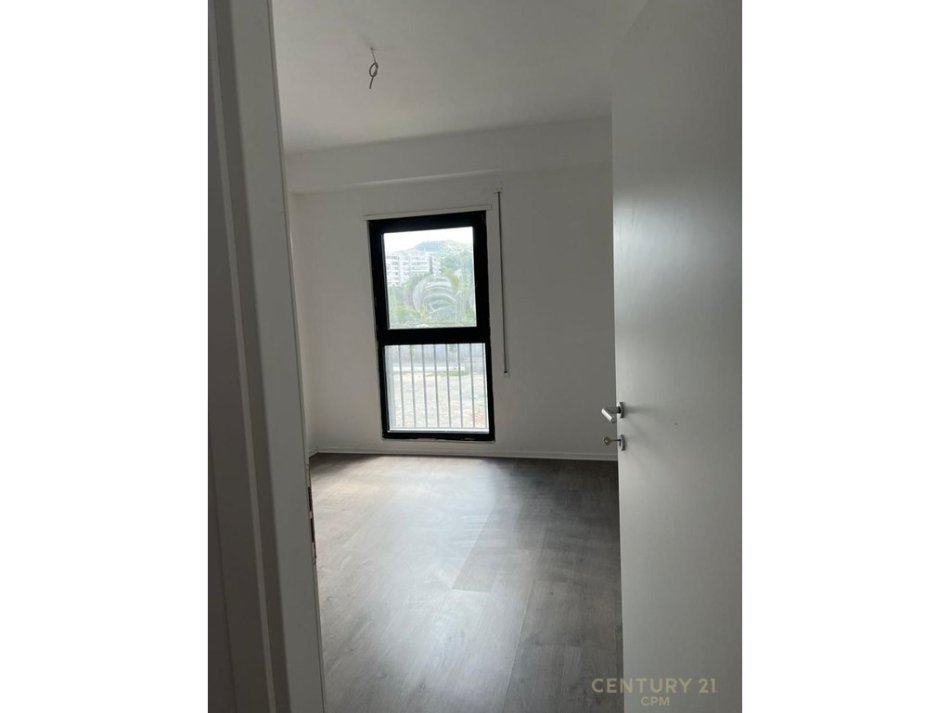 APARTAMENT 1+1 ME QERA PER ZYRA TEK KOMUNA E PARISIT TEK "REZIDENCA OLYMPIC 600 € (Komuna e Parisit)