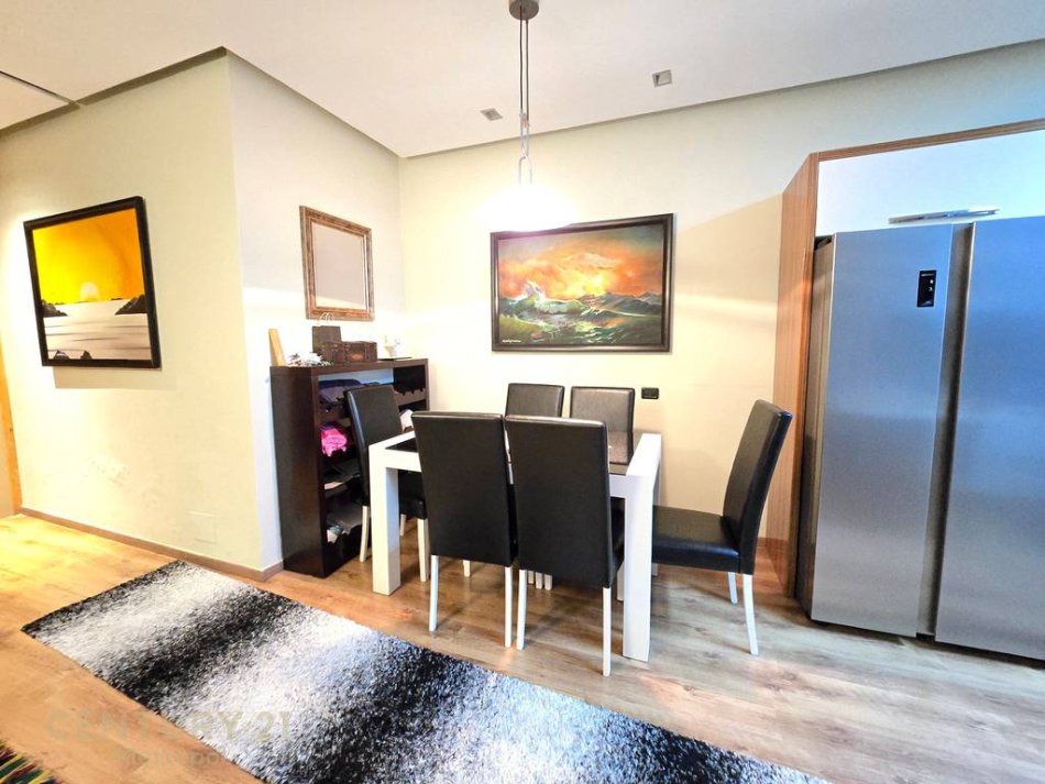 Durres, shitet apartament 2+1 Kati 8, 117 m² 206.000 € (Ish Tregu Elektrik)