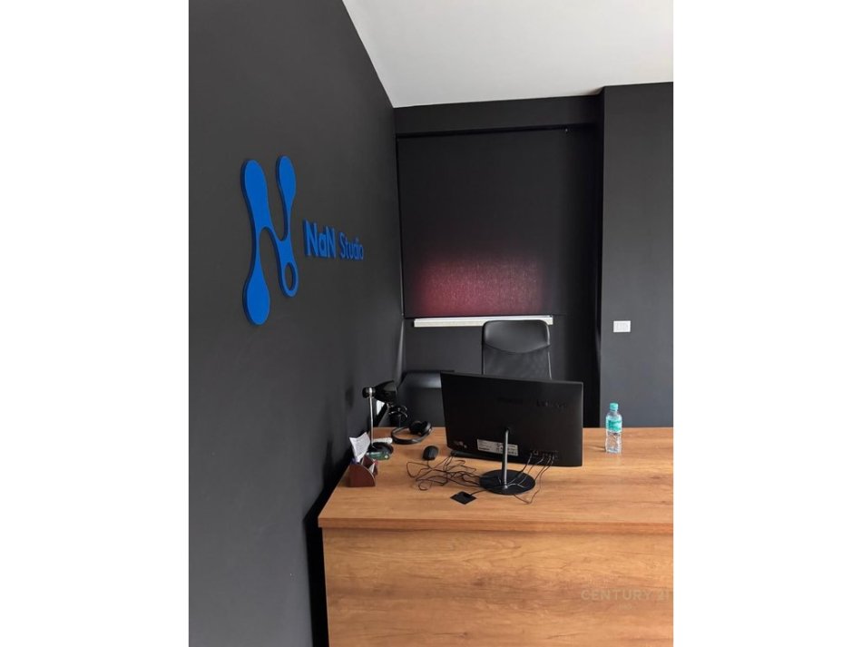 Tirane, jepet me qera zyre Kati 7, 167 m² 1.800 € (rruga e Kavajes)